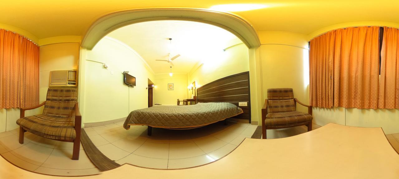 โรงแรม รวิรัช ปูเน่ ภายนอก รูปภาพ