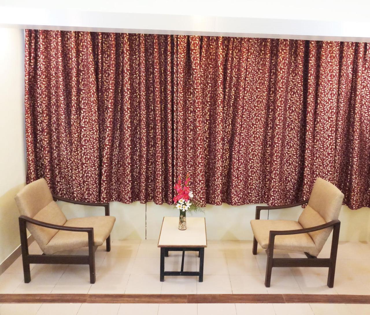 โรงแรม รวิรัช ปูเน่ ภายนอก รูปภาพ