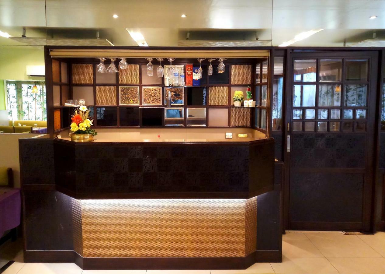 โรงแรม รวิรัช ปูเน่ ภายนอก รูปภาพ